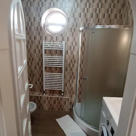 Euro Apartman Debreţin Exterior foto