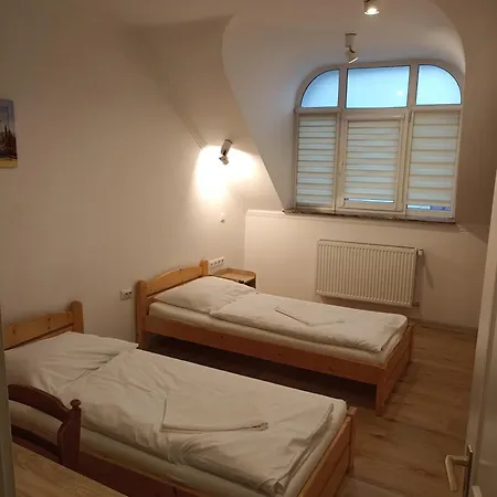 Euro Apartman Debreţin Exterior foto